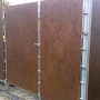 Kunst am Bau - Verkleidung, 2010<br />Stahlplatten mit Rost, Patina und Acryl<br />vier Platten á 120 x 80 cm